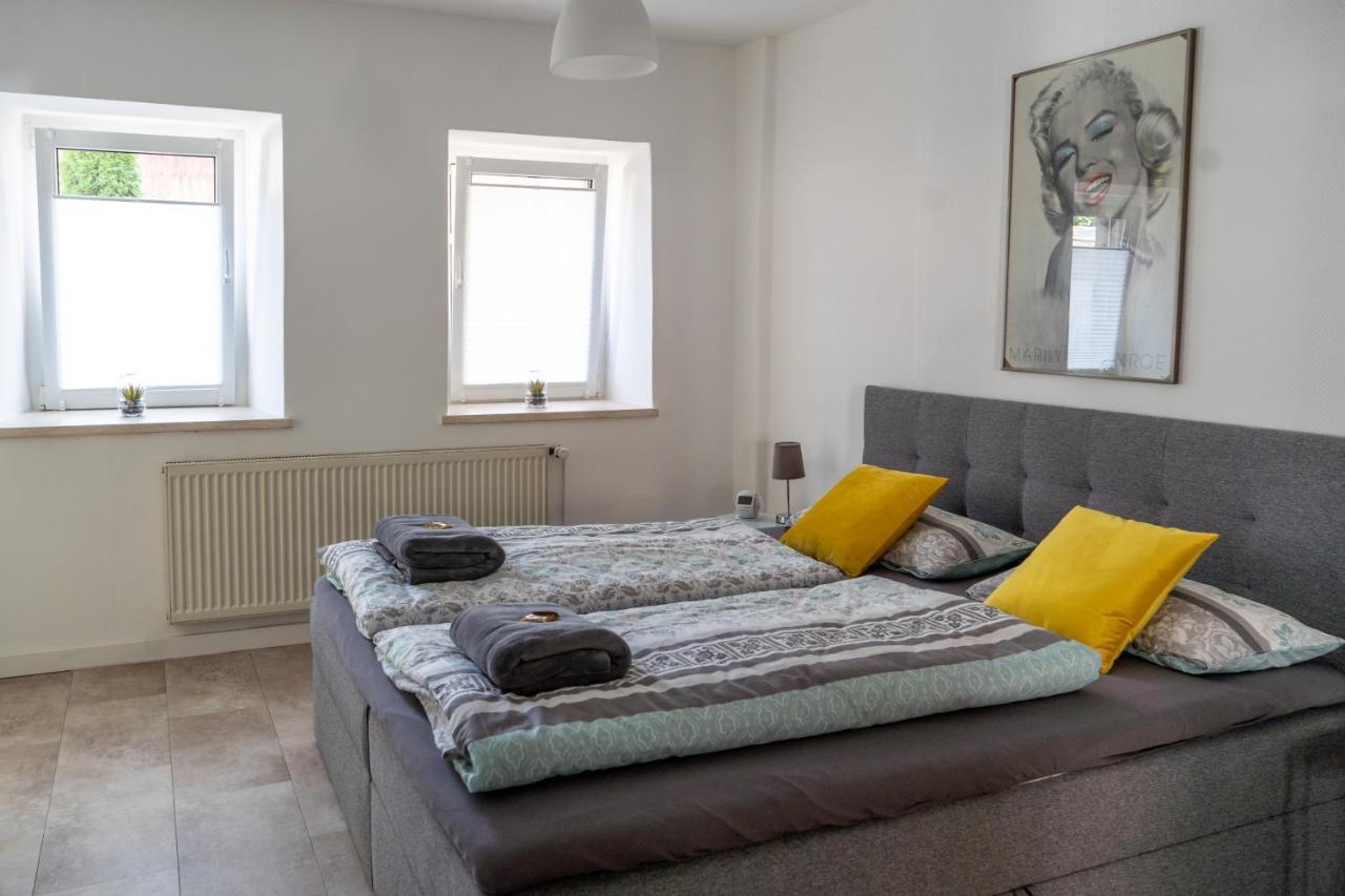 Moderne Altstadt-Ferienwohnung Hammelburg Kültér fotó